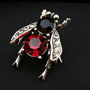 Lapel Pin Silver Tone Fly with Red & Black Glass Clear Crystals Silver Tone